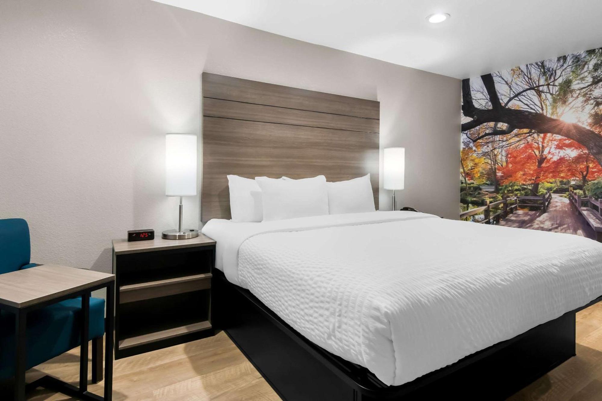 Hotel Clarion Pointe Fort Worth Zewnętrze zdjęcie