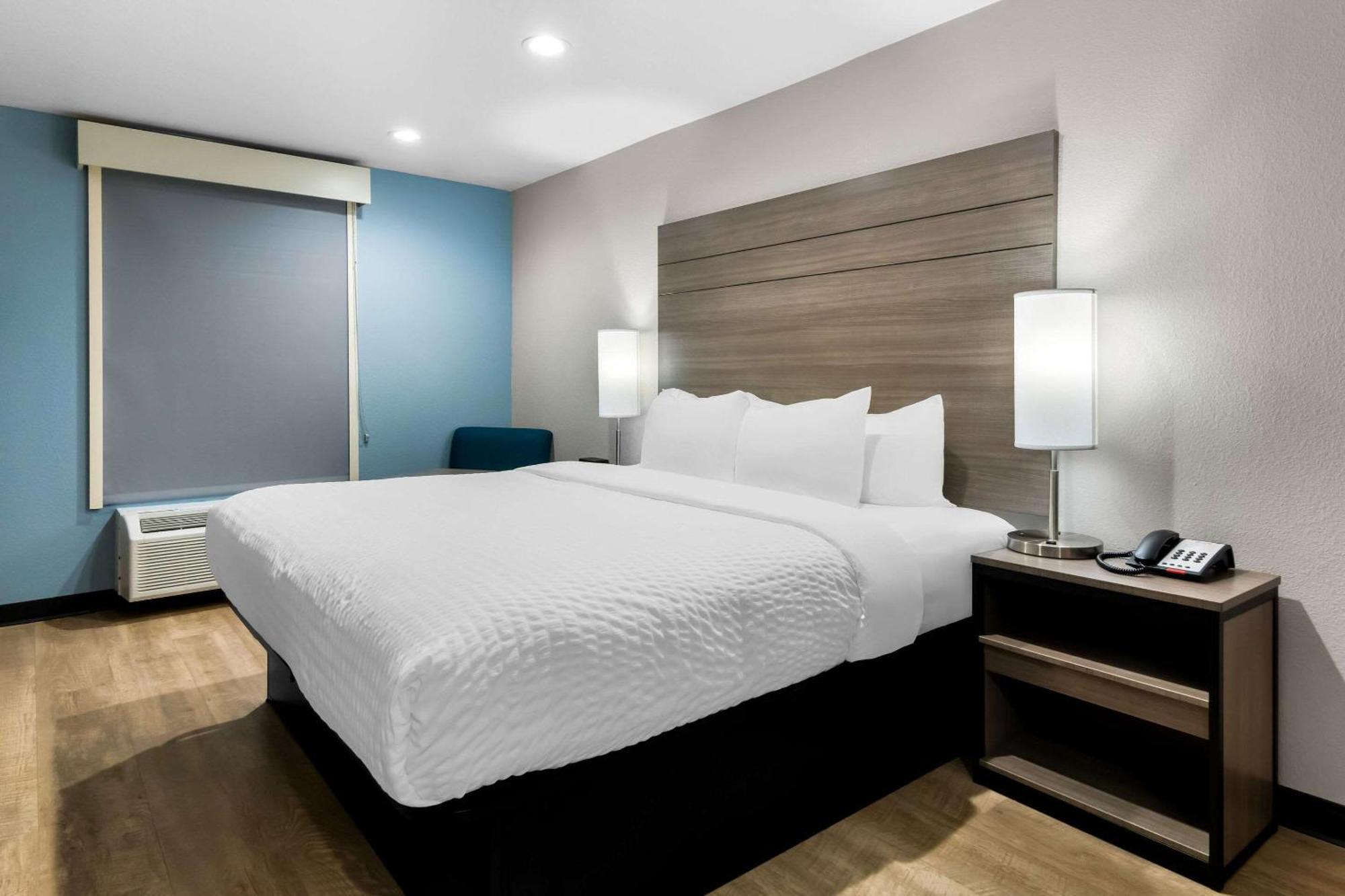 Hotel Clarion Pointe Fort Worth Zewnętrze zdjęcie